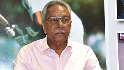 BCCI provides Rs 1 cr financial assistance to Anshuman Gaekwad in his battle with cancer