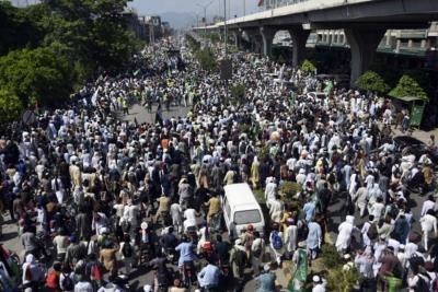 Pakistani Protesters Rally Against Israeli Strikes In Gaza