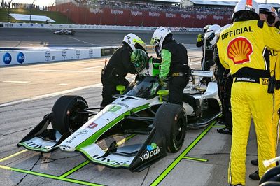 Daly to replace pain-ridden Harvey at DCR for second IndyCar Iowa race