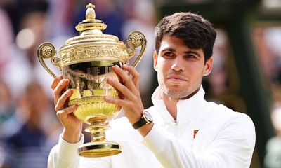 Carlos Alcaraz blows past Novak Djokovic to retain Wimbledon title