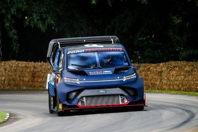 Ford SuperVan claims Goodwood Festival of Speed Shootout glory