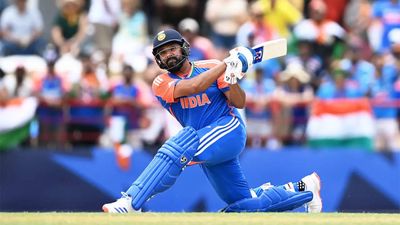 Rohit Sharma tells fans shouting 'Starc, Starc' to just... - watch