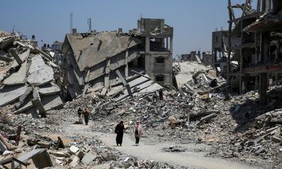 Clearing Gaza of almost 40m tonnes of war rubble will take years, says UN