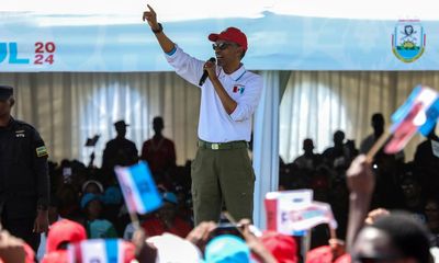 Paul Kagame expected to be re-elected president as Rwanda goes to polls