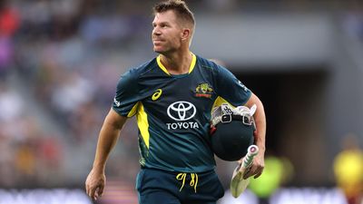 Warner 'stirring the pot' laughed off by head selector