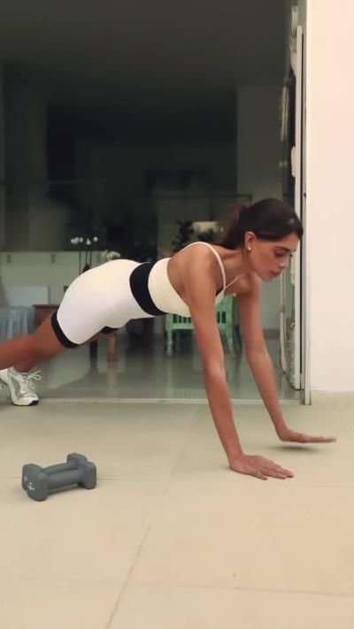10 Bodyweight Butt Exercises For Weight Loss And Muscle Toning