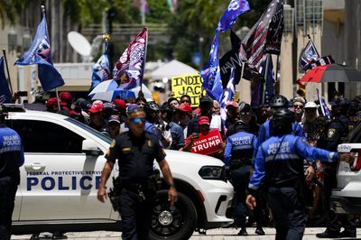 Long periods of political violence are 'very bad' for the markets, analyst warns