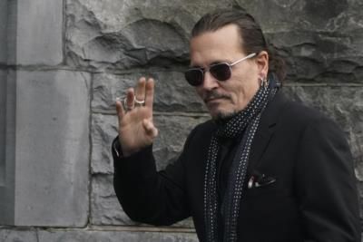 Johnny Depp Reportedly Dating Russian Model Yulia Vlasova, 28.