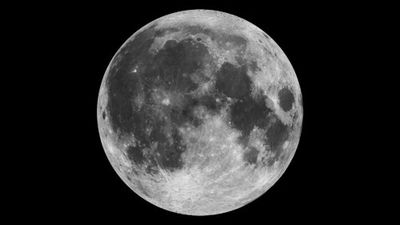 Scientists Just Found Evidence for Hidden Passageways Under the Moon’s Surface