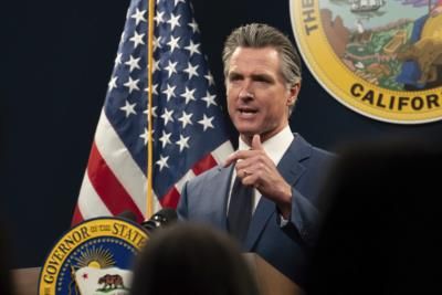 California Gov. Signs Law Protecting LGBTQ+ Student Privacy