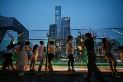 Beijingers Feel The Pinch As Economic Data Disappoints