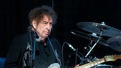 Bob Dylan announces Rough and Rowdy Ways 2024 European tour, with no cameras or phones allowed