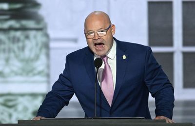 Teamsters head warns his union not ‘beholden’ to Democrats in RNC speech