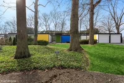 Visit The Frost House, a lesser-known modernist architecture marvel in Michigan City