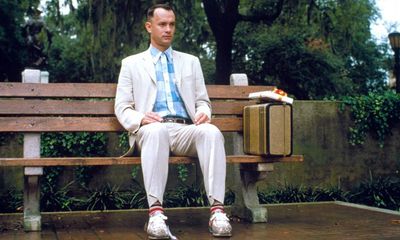 Forrest Gump review – Tom Hanks’ chocolate box hero still gets under your skin