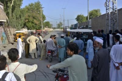 Pakistan Military Kills 10 Militants In Counterattack Operation