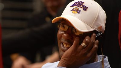 Magic Johnson Pays Emotional Tribute to Joe Bryant After His Death at 69