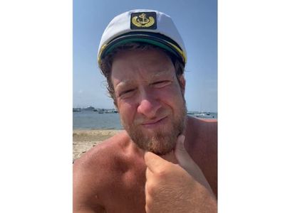 Barstool owner rescued by Coast Guard after losing control of boat off Nantucket