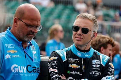 Carpenter slates IndyCar hybrid decision that makes "racing worse"