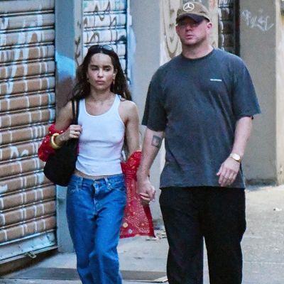 Zoë Kravitz Dresses Down the Summer Paisley Trend With $650 Flip Flops by The Row