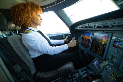 An in-depth look at United Airlines' pilot salaries: How much they make in 2024, the details behind their latest contract, and what's going on with Boeing-related pilot hiring freezes and furloughs