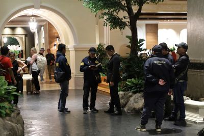 Thai police say traces of cyanide discovered alongside 6 victims found dead in a Bangkok hotel room