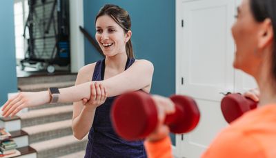 20 minutes and two dumbbells are all you need to build strength all over