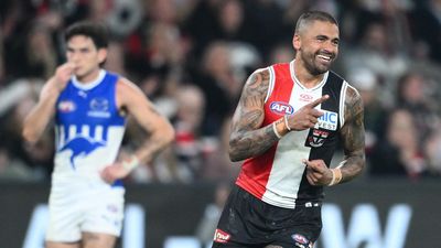 St Kilda's Hill signs on for three more ahead of 250th