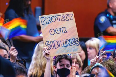 Law bans schools from sharing pronouns