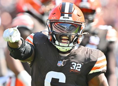 Browns and LB Jeremiah Owusu-Koramoah ‘struggling to see eye-to-eye’ on contract talks