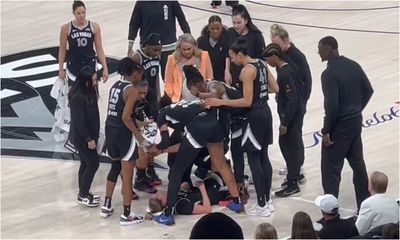 The entire Aces team classily shielded Kate Martin from cameras after a scary on-court injury