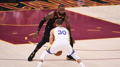 LeBron James, Stephen Curry Explain 'Resentment' Felt During Peak of Rivalry
