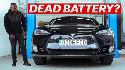 This Tesla Model S Taxi Has 430,000 Miles. Here's How Its Battery Holds Up