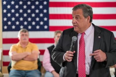 Chris Christie Urges Trump To Lead GOP In New Direction