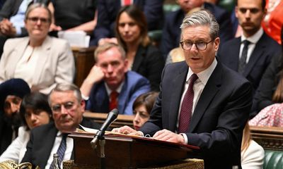 Keir Starmer aims to avoid backbench rebellion with child poverty taskforce