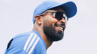 WATCH: After t-shirt, a fan throws tennis ball at Hardik Pandya and the allrounder ...