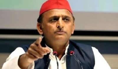SP Chief Akhilesh Yadav jeers at UP Govt, proposes monsoon offer for 100 MLAs