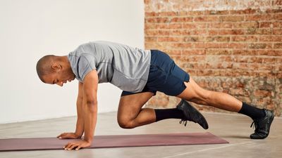 Personal trainer shares 15-minute workout to build full-body muscle and strengthen your core