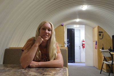 US Woman Avoids High Rent By Living In A 1,100 Sq. Ft. Underground Bunker For $500/ Month