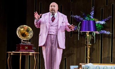 Il Segreto di Susanna/Pagliacci review – a double whammy of sexual jealousy