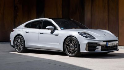 This Is the Most Powerful Porsche Panamera Ever