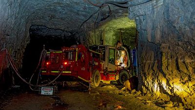 Option Trade On Mining Stock Offers 4.7% Return, Chance To Buy At Discount