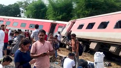 At least 4 dead in another train mishap