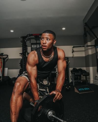 Saquon Barkley Demonstrates Commitment To Fitness With Intense Gym Workouts