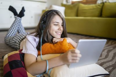 Streaming service Max slashes prices for college students