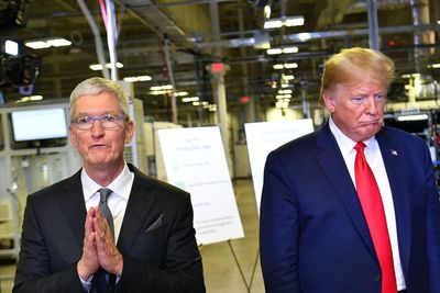 Tim Cook gifted Donald Trump a $6,000 Mac Pro after he lowered tariffs on parts Apple needed from China