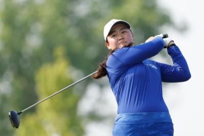 Allisen Corpuz Showcasing Elegant Golf Skills In Stylish Blue Attire