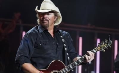 Country Star Mark Chesnutt Returns To Stage After Heart Surgery