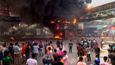 Bangladesh police arrest senior opposition leader, ban rallies in Dhaka amid deadly unrest