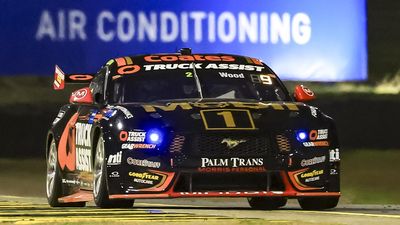 Wood carves up competition in Sydney Supercars debut